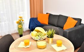 Vip Apartament Number 9
